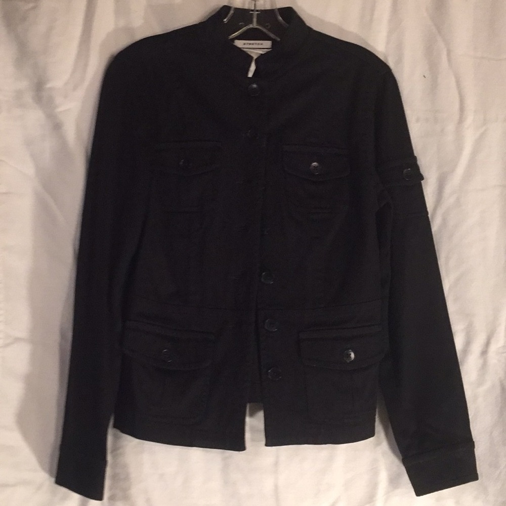 Womens Stretch Fit Button Jacket/ Blazer